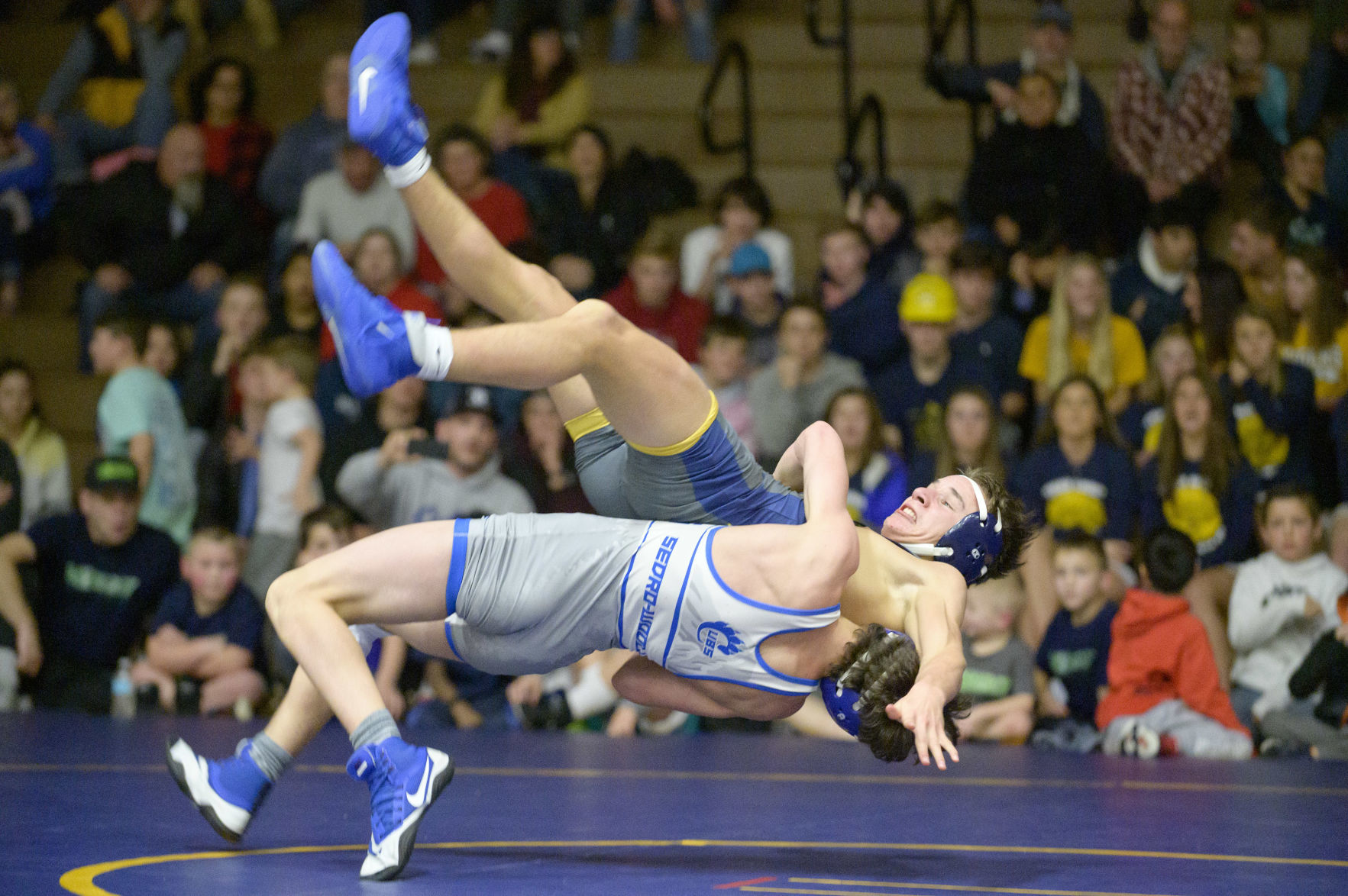 SWHS BEHS boys wrestling